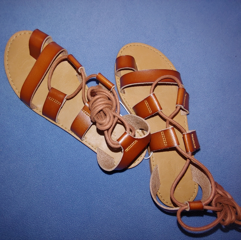 💚 Universal Thread gladiator sandal